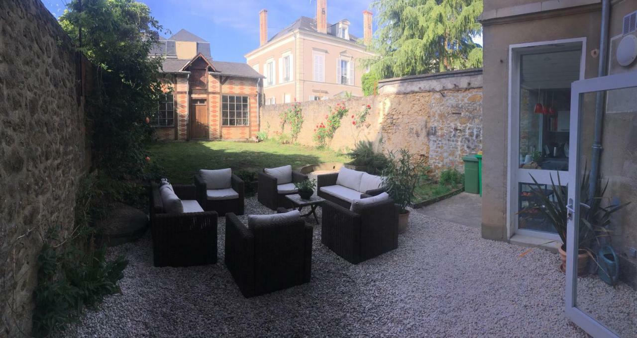 Chambre D'Hotes Les Ecuries Le Mans Bagian luar foto