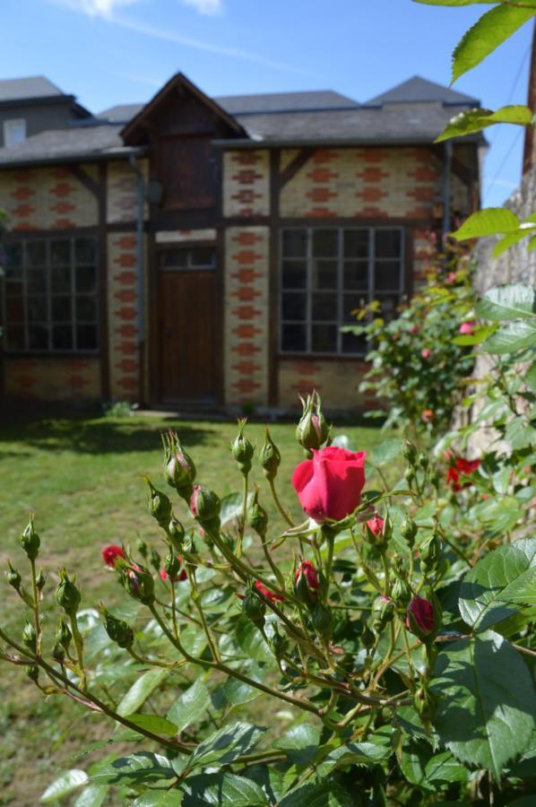 Chambre D'Hotes Les Ecuries Le Mans Bagian luar foto
